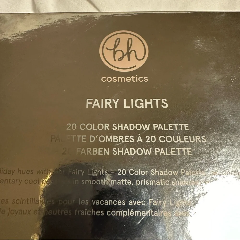 BH Cosmetics Fairy Lights 20 Color Shadow Palette Matte Shimmer Eyeshadow